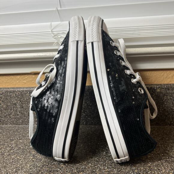 Converse All Star Low Top Women Sz 8 Sequined Black Canvas Sneaker Skate Lace Up - Picture 4 of 10
